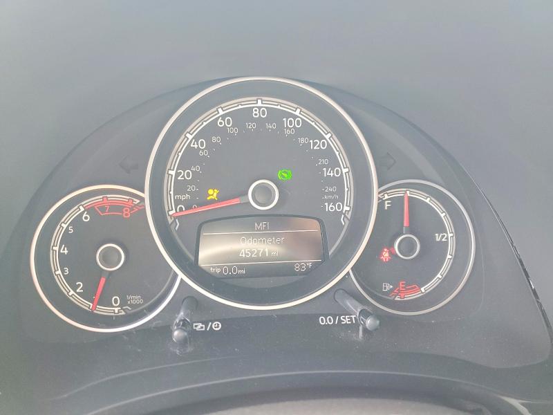 Продаж на аукціоні авто 2018 Volkswagen Beetle, vin: 3VWFD7AT0JM706753, номер лоту: 63514976