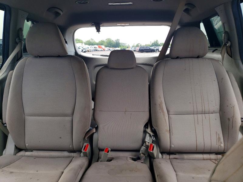 64648966 :رقم المزاد ، KNDMB5C13F6069302 vin ، 2015 Kia Sedona مزاد بيع