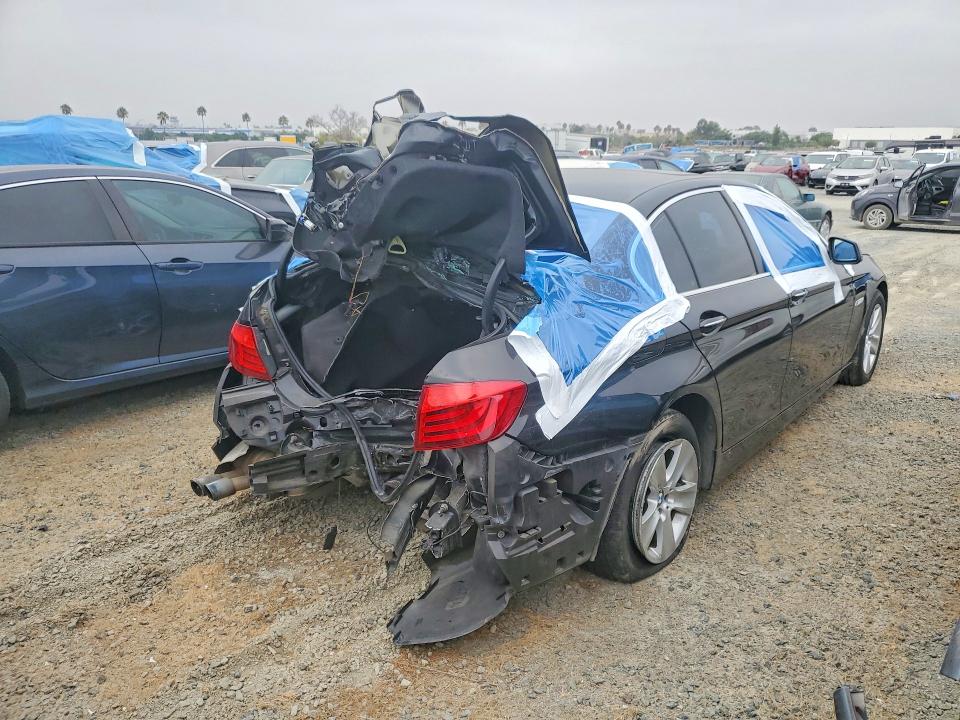 Продаж на аукціоні авто 2011 Bmw 528, vin: WBAFR1C5XBDS36077, номер лоту: 63708986