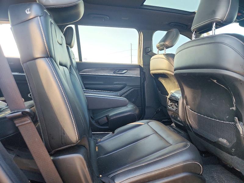63527436 :رقم المزاد ، 1C4RJKBG0S8716833 vin ، 2025 Jeep Grand Cherokee مزاد بيع