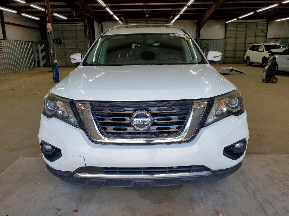 66961506 :رقم المزاد ، 5N1DR2MM8HC621654 vin ، 2017 Nissan Pathfinder مزاد بيع