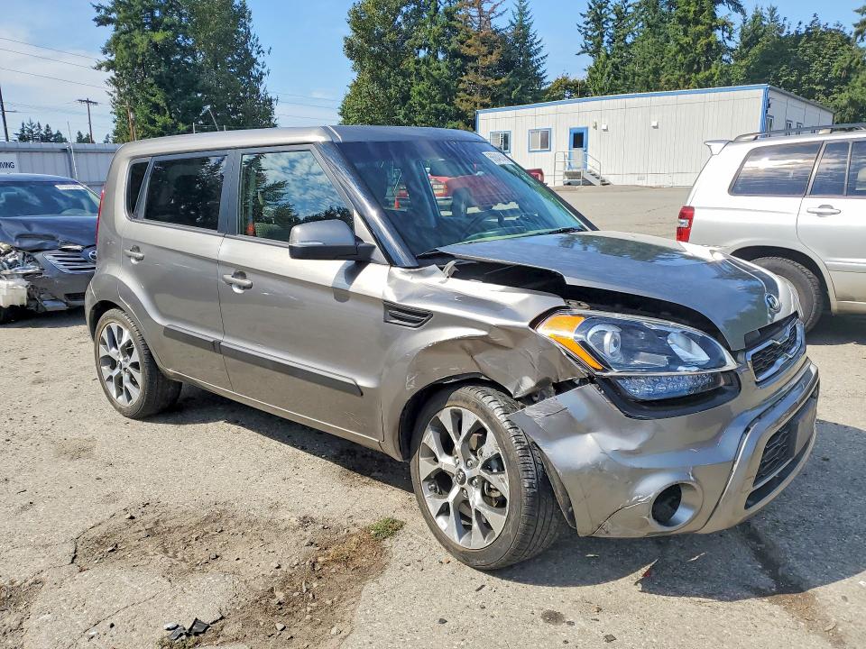 66848146 :رقم المزاد ، KNDJT2A66D7599915 vin ، 2013 Kia Soul مزاد بيع
