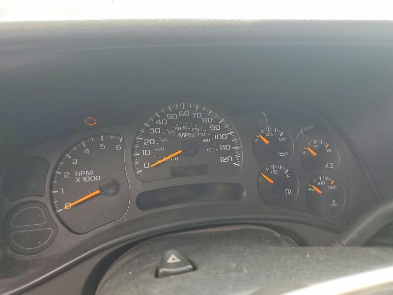 Продаж на аукціоні авто 2005 Chevrolet Silverado, vin: 1GCHK29275E343718, номер лоту: 63139046