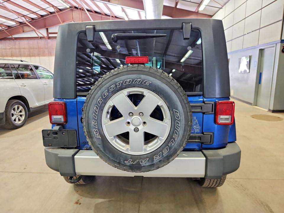 2010 Jeep Wrangler Unlimited მანქანა იყიდება აუქციონზე, vin: 1J4BA5H13AL162974, აუქციონის ნომერი: 66799066