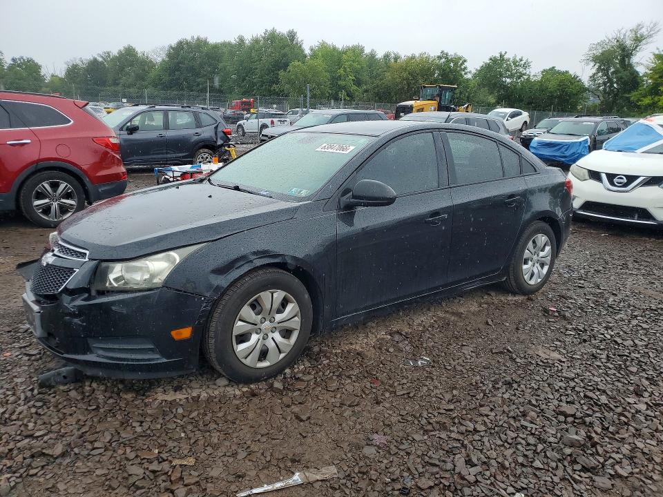 63847066 :رقم المزاد ، 1G1PA5SG2D7308585 vin ، 2013 Chevrolet Cruze مزاد بيع