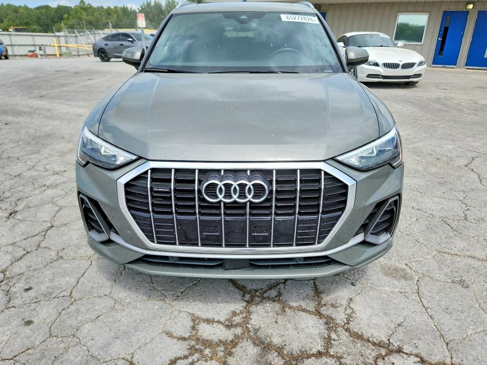2021 Audi Q3 მანქანა იყიდება აუქციონზე, vin: WA1DECF33M1026219, აუქციონის ნომერი: 65272826