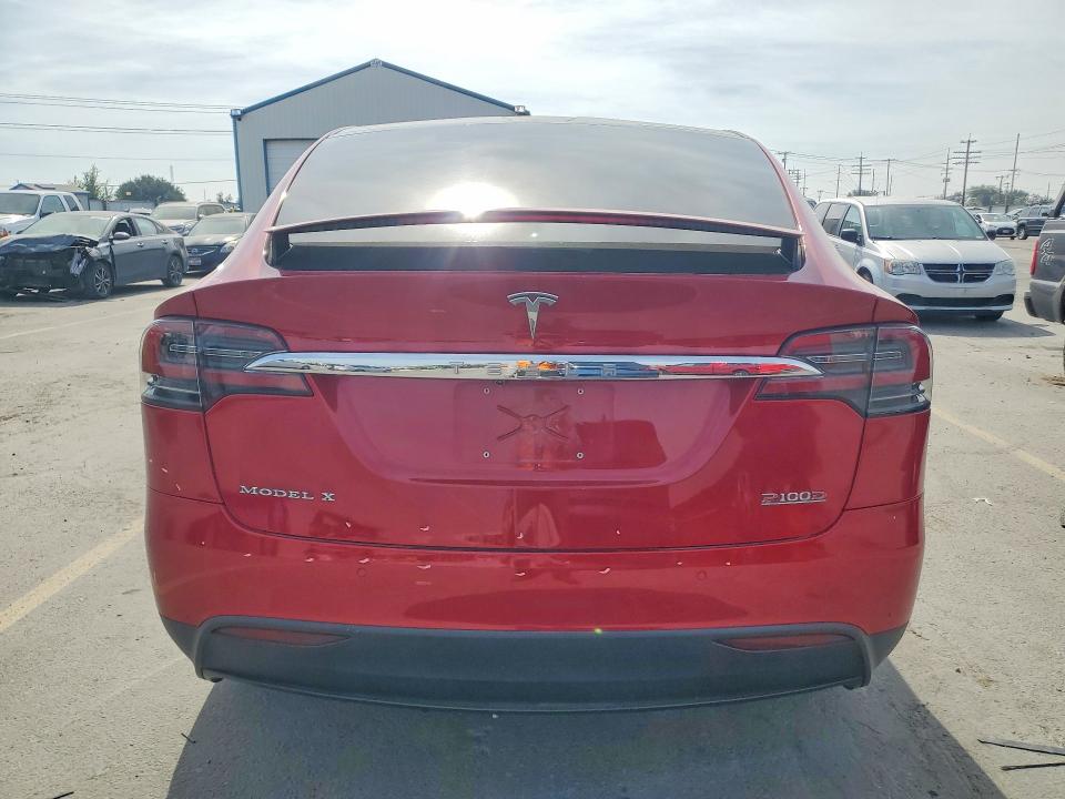 Продаж на аукціоні авто 2018 Tesla Model X, vin: 5YJXCBE44JF095534, номер лоту: 63785436