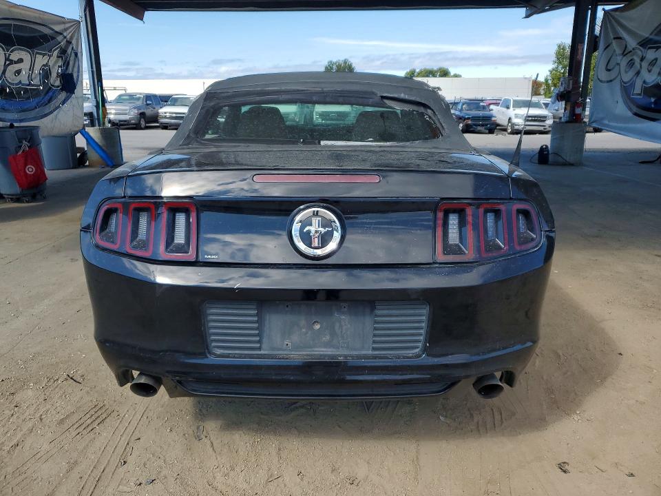 2013 Ford Mustang მანქანა იყიდება აუქციონზე, vin: 1ZVBP8EM1D5203919, აუქციონის ნომერი: 65211906