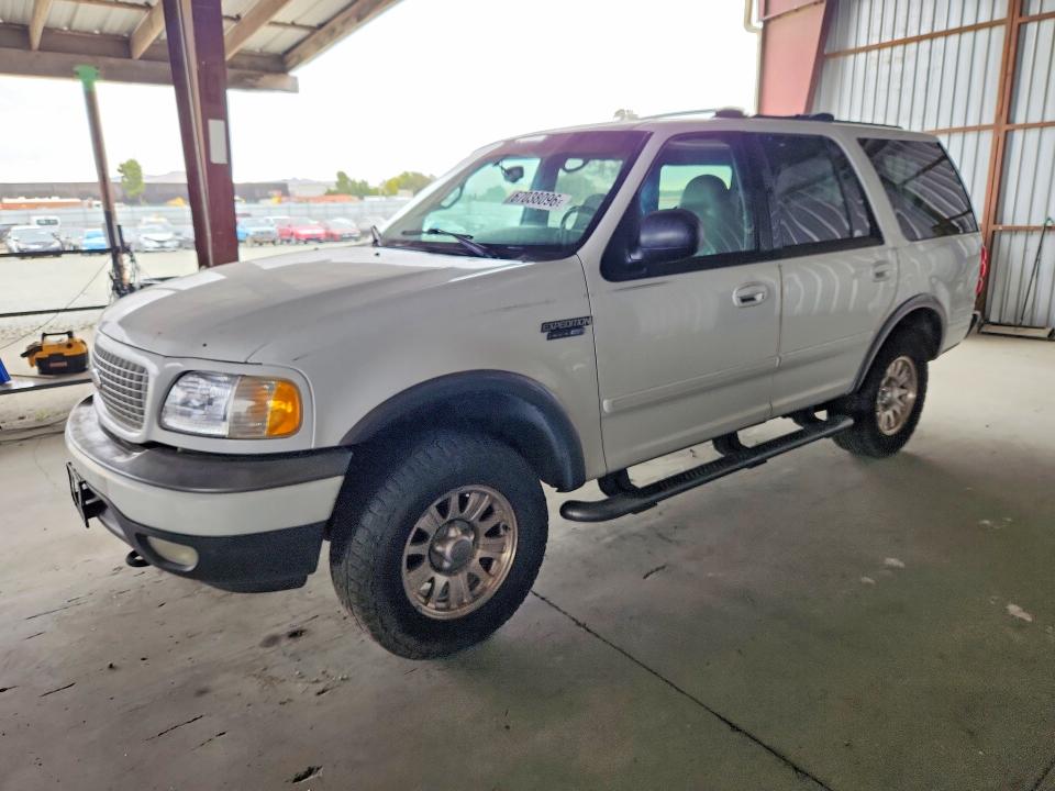 67038096 :رقم المزاد ، 1FMPU16L11LA21669 vin ، 2001 Ford Expedition مزاد بيع