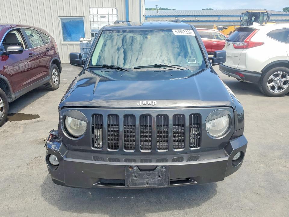 63901336 :رقم المزاد ، 1J4NF1GB1AD646539 vin ، 2010 Jeep Patriot مزاد بيع