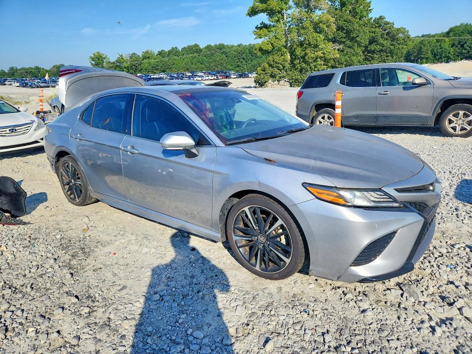 Продаж на аукціоні авто 2019 Toyota Camry, vin: 4T1B61HK4KU740290, номер лоту: 64908866