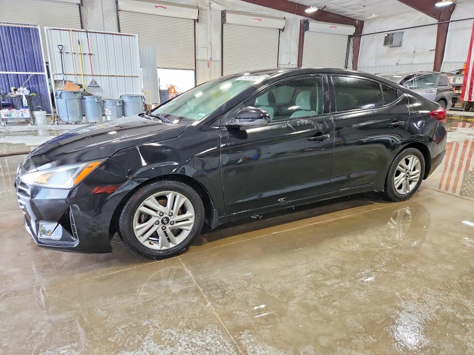 2020 Hyundai Elantra მანქანა იყიდება აუქციონზე, vin: 5NPD84LF9LH586514, აუქციონის ნომერი: 64646836