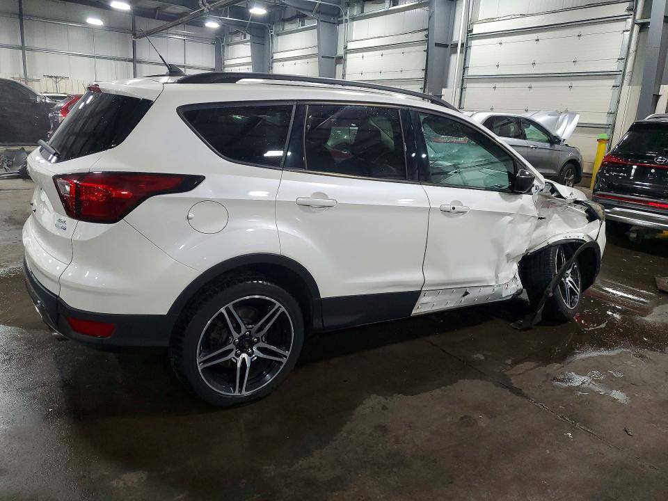 Продажа на аукционе авто 2019 Ford Escape, vin: 1FMCU9HDXKUC56893, номер лота: 66125256