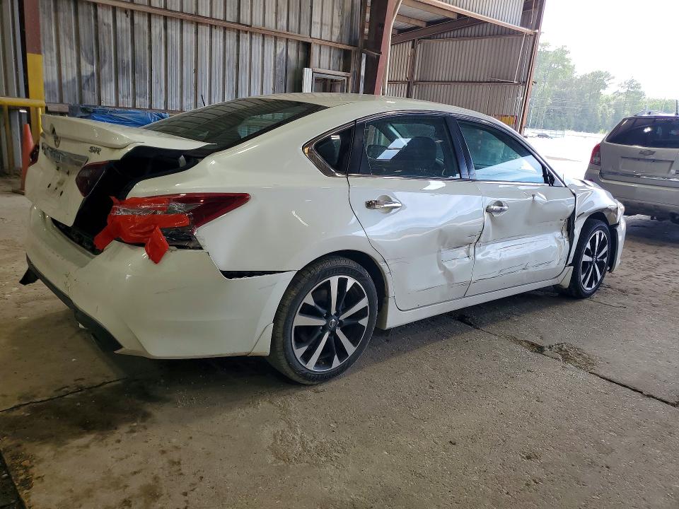Продаж на аукціоні авто 2018 Nissan Altima, vin: 1N4AL3AP1JC124843, номер лоту: 66808526