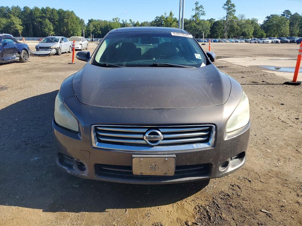 64853626 :رقم المزاد ، 1N4AA5AP0DC819577 vin ، 2013 Nissan Maxima مزاد بيع