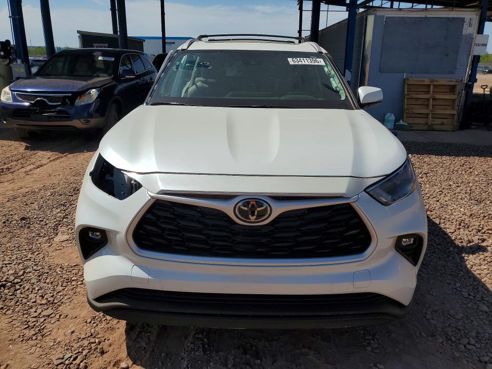Продаж на аукціоні авто 2026 Toyota Highlander Hybrid, vin: 5TDKBRCH6TS699452, номер лоту: 63411396