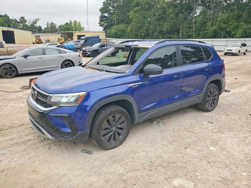 Продажа на аукционе авто 2022 Volkswagen Taos, vin: 3VVDX7B27NM011801, номер лота: 65534836