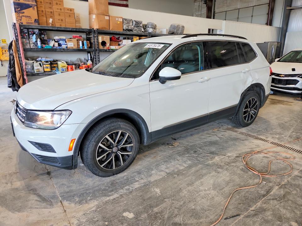 2021 Volkswagen Tiguan მანქანა იყიდება აუქციონზე, vin: 3VV2B7AX9MM100951, აუქციონის ნომერი: 64978476