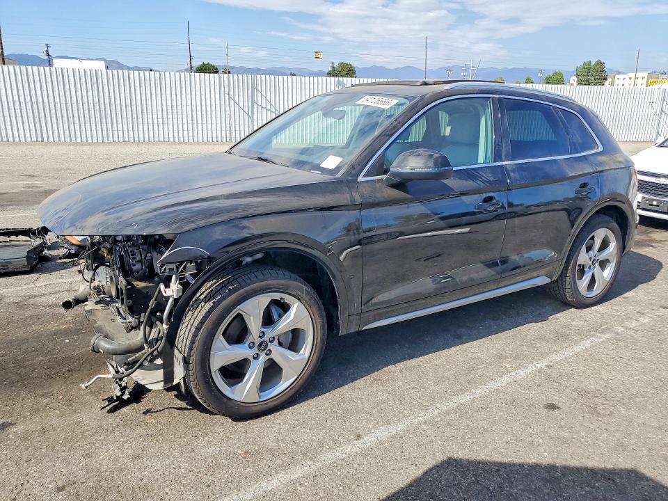 Продаж на аукціоні авто 2021 Audi Q5, vin: WA1BAAFYXM2063393, номер лоту: 64126666