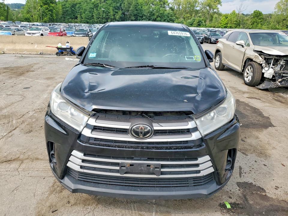 Продаж на аукціоні авто 2019 Toyota Highlander, vin: 5TDBZRFH9KS963107, номер лоту: 64765916