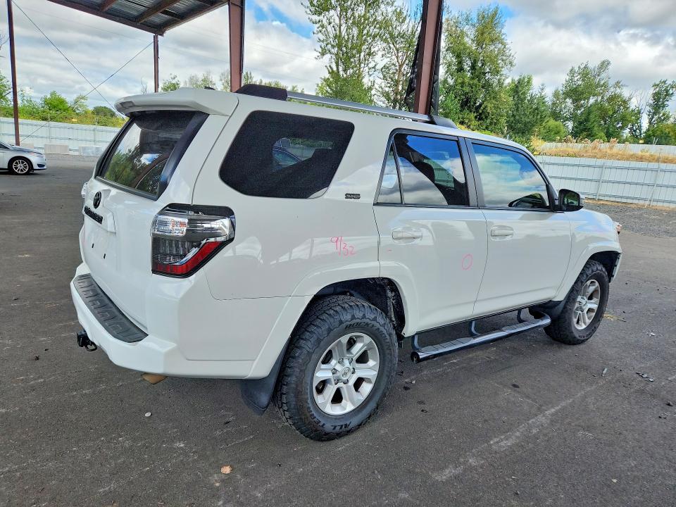 2019 Toyota 4runner მანქანა იყიდება აუქციონზე, vin: JTEBU5JR5K5677487, აუქციონის ნომერი: 64963376