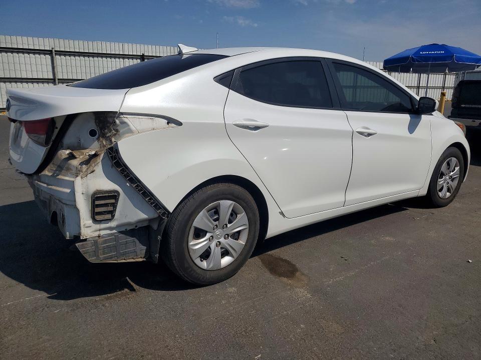 64323186 :رقم المزاد ، 5NPDH4AE9GH709454 vin ، 2016 Hyundai Elantra مزاد بيع