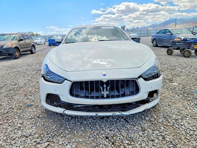 65571026 :رقم المزاد ، ZAM57RTA4F1140951 vin ، 2015 Maserati Ghibli مزاد بيع