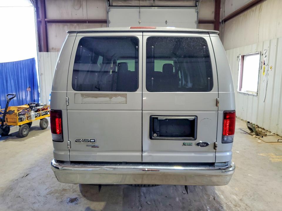 63933666 :رقم المزاد ، 1FMNE1BW7ADA05331 vin ، 2010 Ford Econoline مزاد بيع