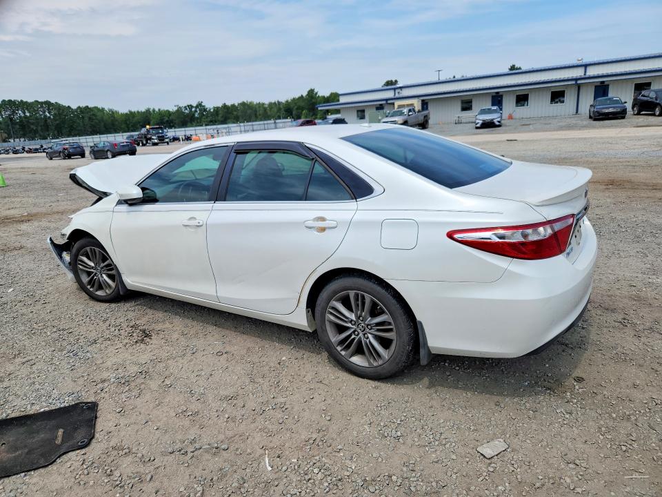 Продаж на аукціоні авто 2015 Toyota Camry, vin: 4T1BF1FK2FU077102, номер лоту: 64516246