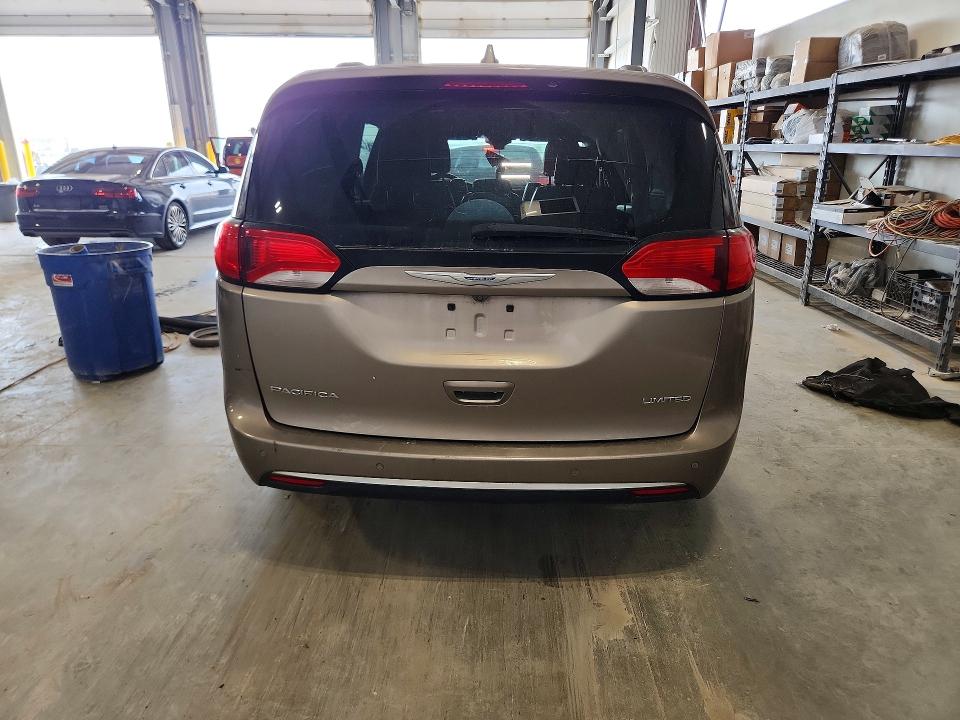 Продажа на аукционе авто 2018 Chrysler Pacifica, vin: 2C4RC1GG8JR252433, номер лота: 66893056