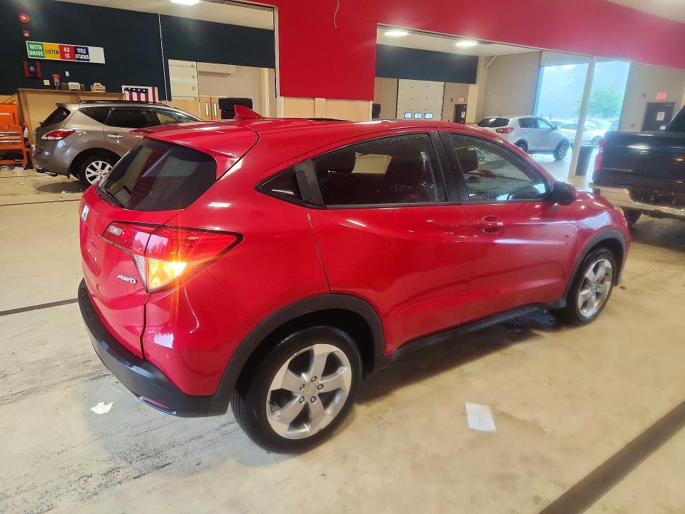 Продаж на аукціоні авто 2018 Honda Hr-v, vin: 3CZRU6H35JM731156, номер лоту: 63667096