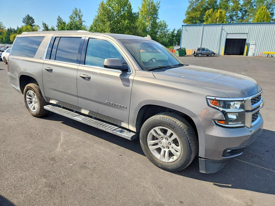 2018 Chevrolet Suburban მანქანა იყიდება აუქციონზე, vin: 1GNSKHKC2JR295308, აუქციონის ნომერი: 64839216