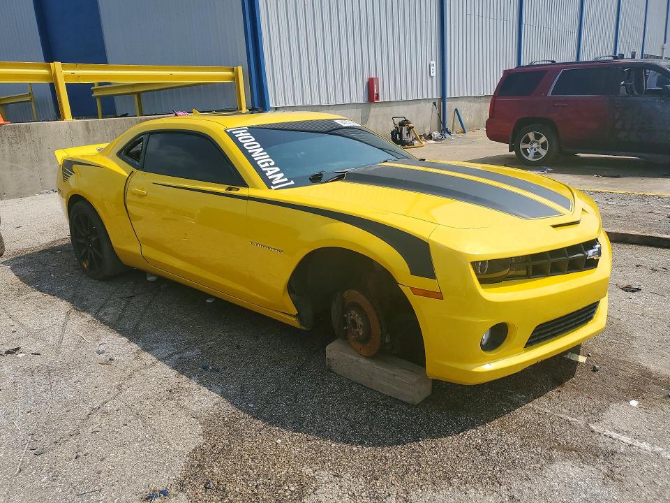 64253096 :رقم المزاد ، 2G1FK1EJ6C9121596 vin ، 2012 Chevrolet Camaro مزاد بيع