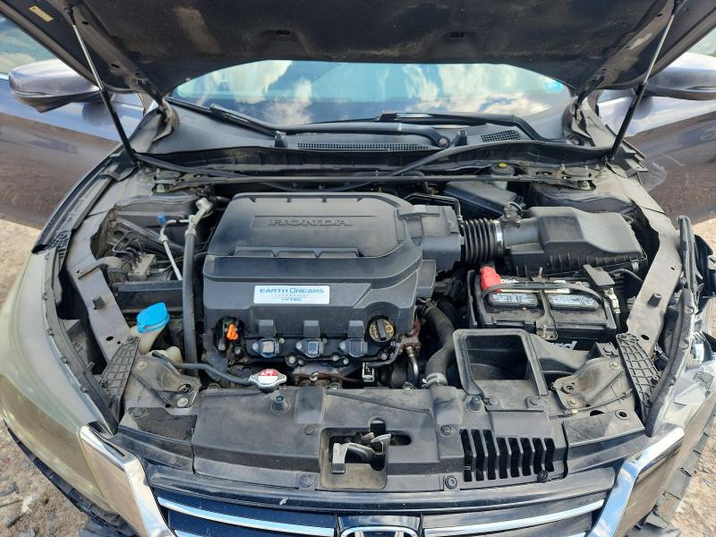 2013 Honda Accord მანქანა იყიდება აუქციონზე, vin: 1HGCR3F83DA033559, აუქციონის ნომერი: 64125516