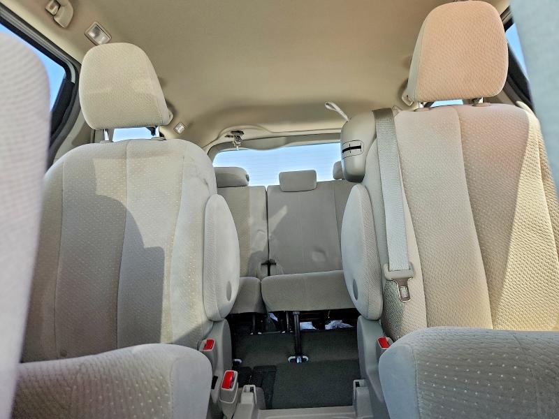 Продажа на аукционе авто 2014 Toyota Sienna, vin: 5TDKK3DC9ES526088, номер лота: 65273636