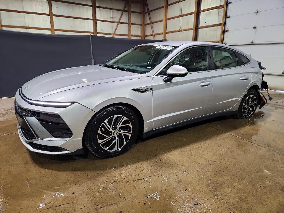 2026 Hyundai Sonata Hybrid მანქანა იყიდება აუქციონზე, vin: KMHL24JJ0TA171993, აუქციონის ნომერი: 63637666