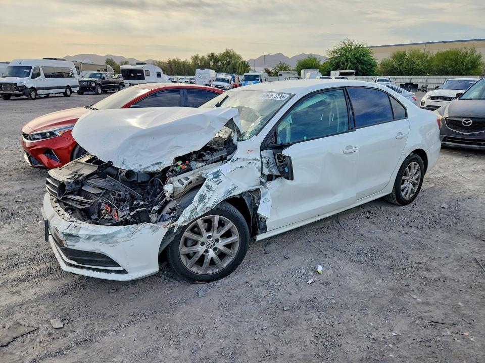 68711846 :رقم المزاد ، 3VWD17AJ7FM356284 vin ، 2015 Volkswagen Jetta مزاد بيع