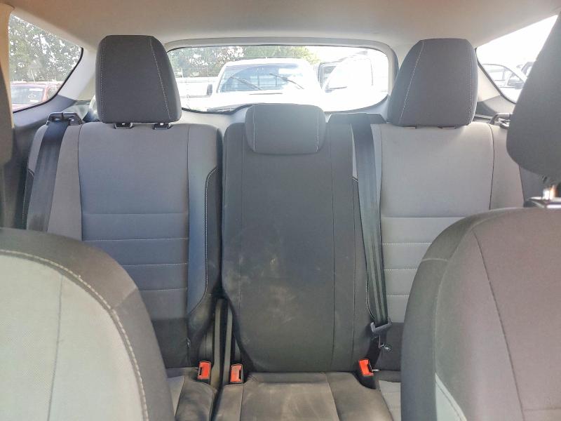 2017 Ford Escape მანქანა იყიდება აუქციონზე, vin: 1FMCU0F71HUE74240, აუქციონის ნომერი: 63653086