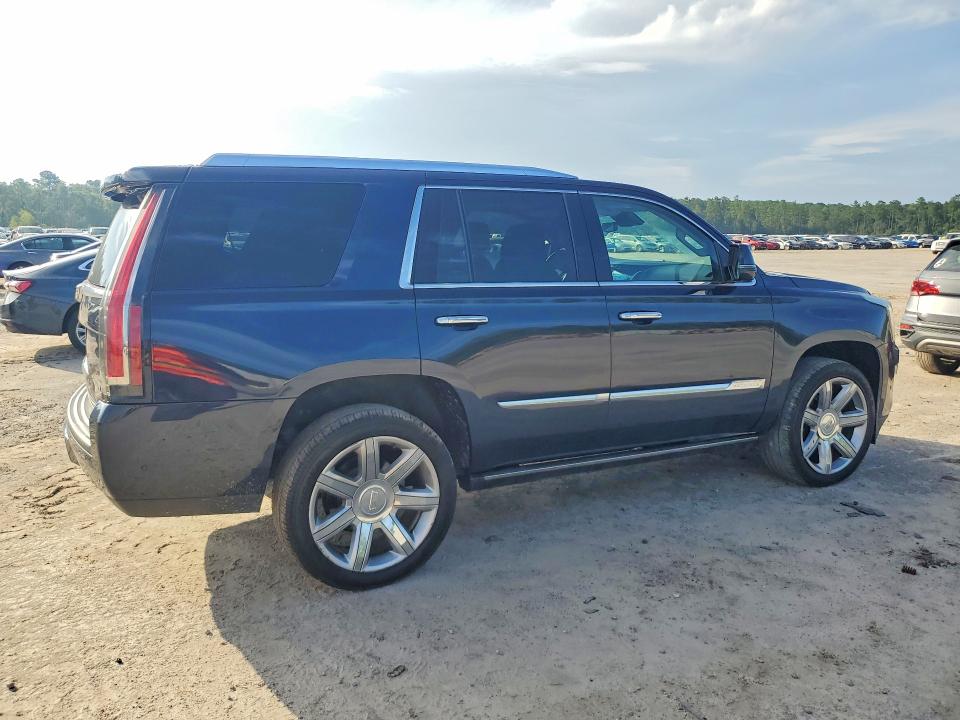 63511626 :رقم المزاد ، 1GYS3CKJXKR282647 vin ، 2019 Cadillac Escalade مزاد بيع