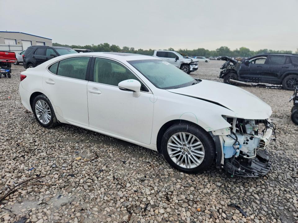 63225776 :رقم المزاد ، JTHBK1GG3F2196605 vin ، 2015 Lexus Es مزاد بيع