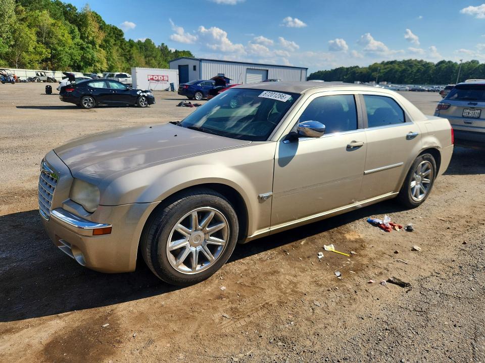 67201286 :رقم المزاد ، 2C3KA63H279396 vin ، 2006 Chrysler 300c مزاد بيع
