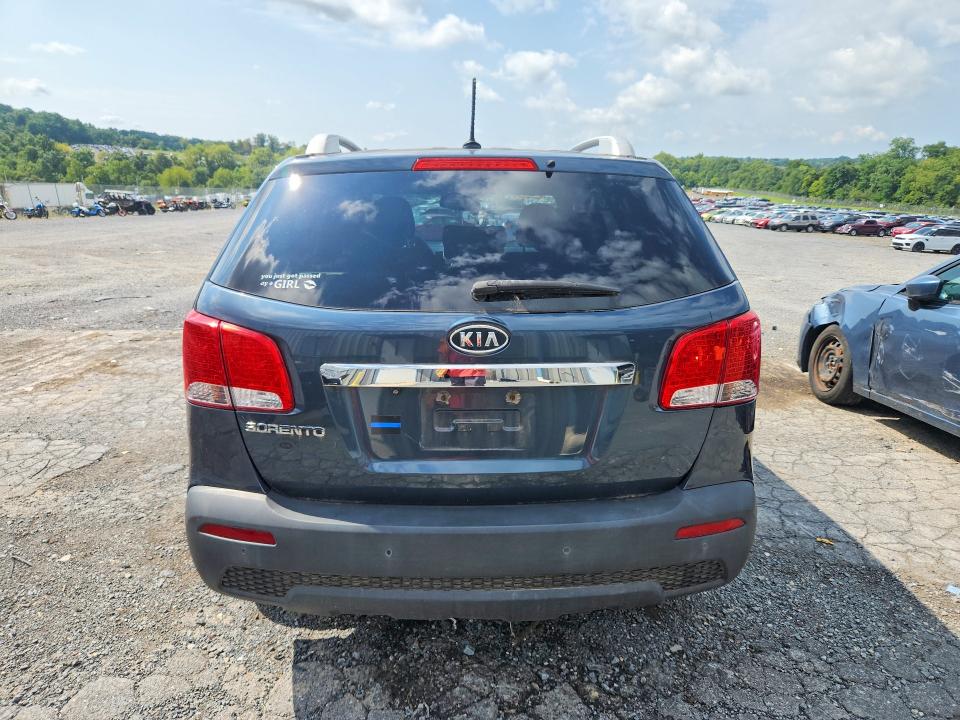 2011 Kia Sorento მანქანა იყიდება აუქციონზე, vin: 5XYKTCA19BG141543, აუქციონის ნომერი: 66968106