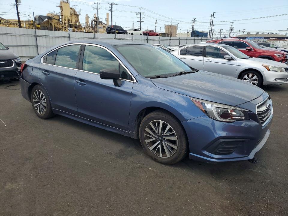 64419906 :رقم المزاد ، 4S3BNAB69J3012956 vin ، 2018 Subaru Legacy مزاد بيع