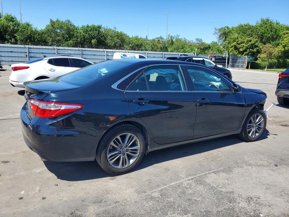 Aukcja sprzedaży 2015 Toyota Camry, vin: 4T1BF1FK7FU900526, numer aukcji: 64284836