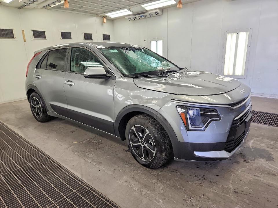 2026 Kia Niro მანქანა იყიდება აუქციონზე, vin: KNDCP3LE2T5341246, აუქციონის ნომერი: 66275666