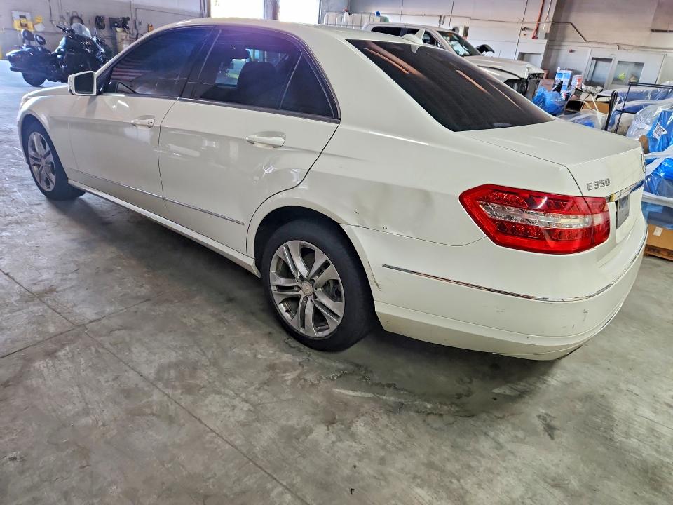Продажа на аукционе авто 2011 Mercedes-benz E, vin: WDDHF8HBXBA429848, номер лота: 65280126