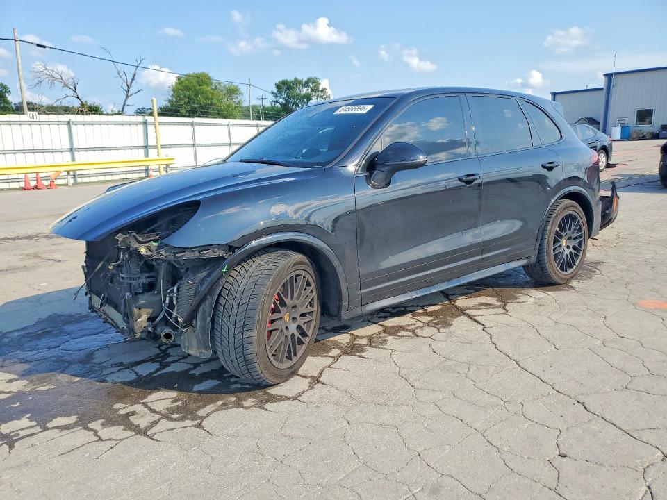 64666896 :رقم المزاد ، WP1AD2A26HLA80868 vin ، 2017 Porsche Cayenne مزاد بيع
