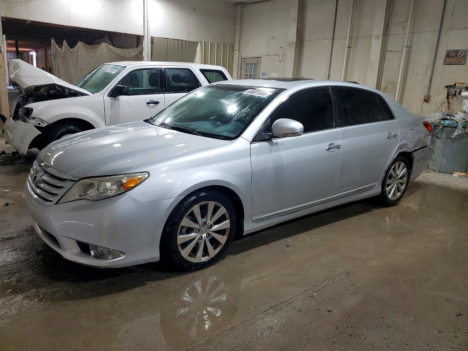 66691066 :رقم المزاد ، 4T1BK3DB6CU456772 vin ، 2012 Toyota Avalon مزاد بيع