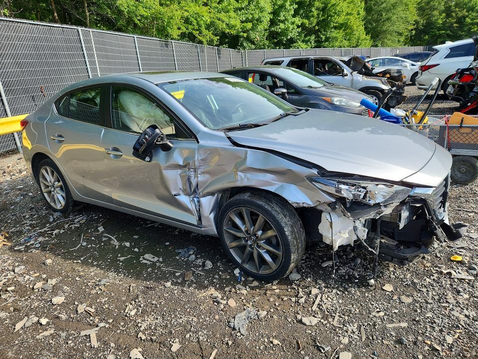 Aukcja sprzedaży 2018 Mazda 3, vin: 3MZBN1V35JM161233, numer aukcji: 63433696