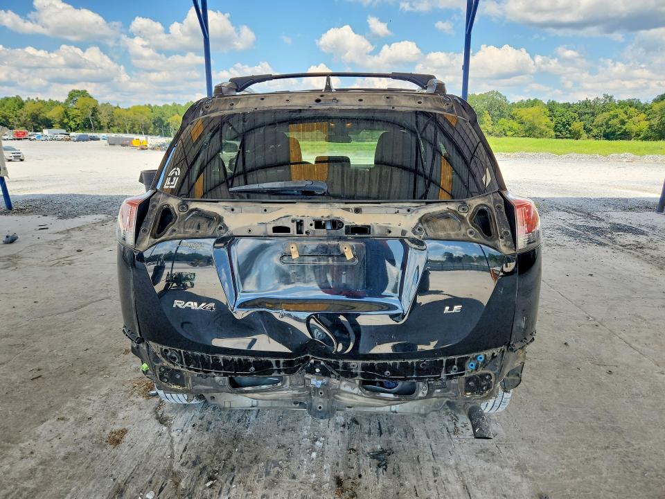67058496 :رقم المزاد ، 2T3ZFREV9JW501318 vin ، 2018 Toyota Rav4 مزاد بيع